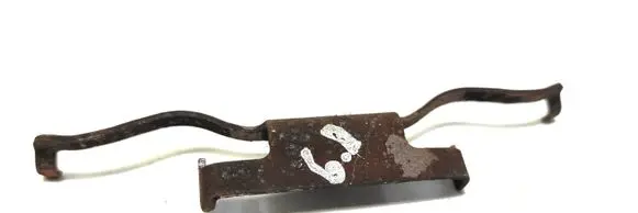 BMW 1 E81 E87 Brake caliper pad carrier rear 
