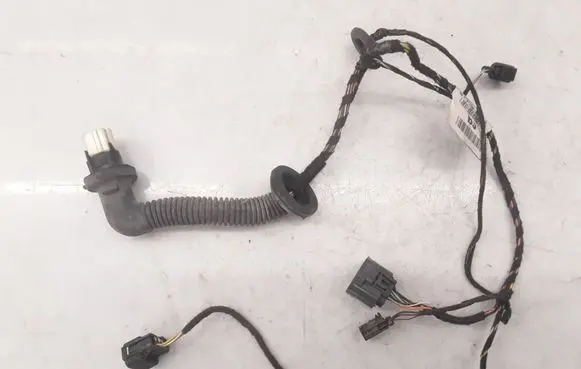Ford Mondeo Mk III Rear door wiring loom 1S7T14240BJ