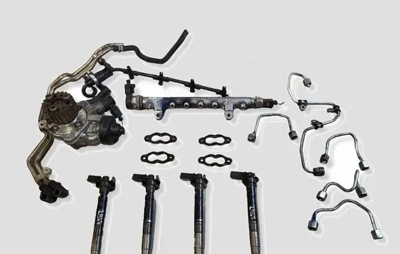 Audi A4 S4 B8 8K Fuel injection system set 03L130755 0445010507 03L130277