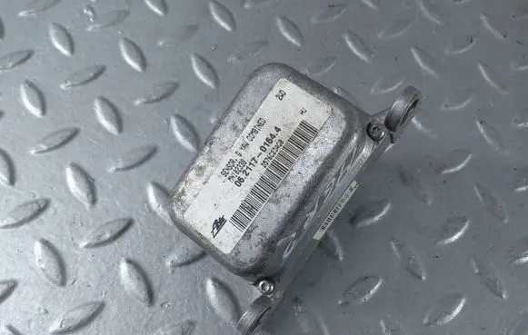 Mitsubishi Grandis ESP acceleration yaw rate sensor MN102338 06211701644