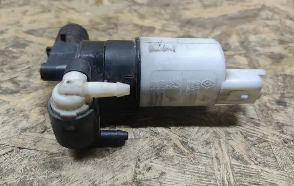 Citroen C4 I Picasso Windscreen/windshield washer pump 9641553880