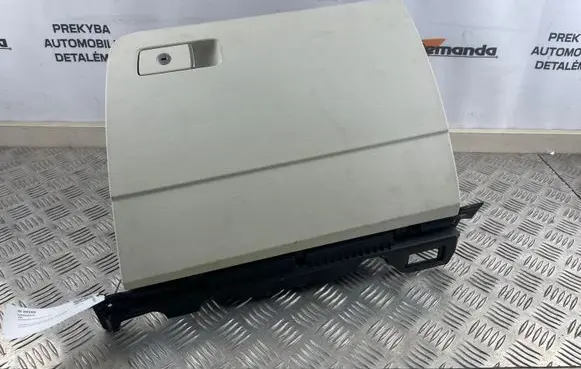 Volkswagen PASSAT B8 Glove box 3G1857097G