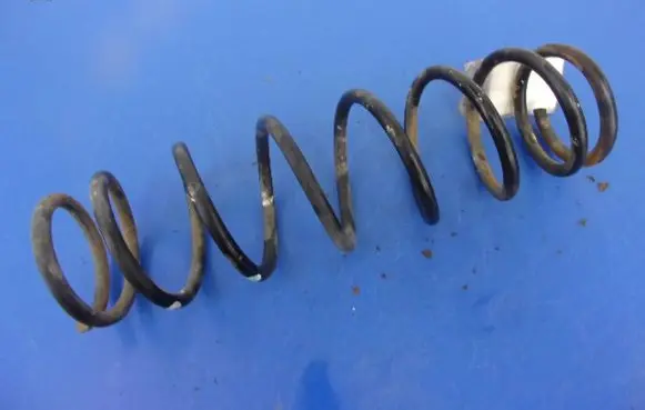 Suzuki Alto Front coil spring