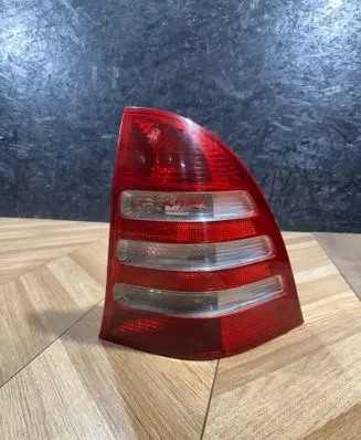 Mercedes-Benz C W203 Rear/tail lights