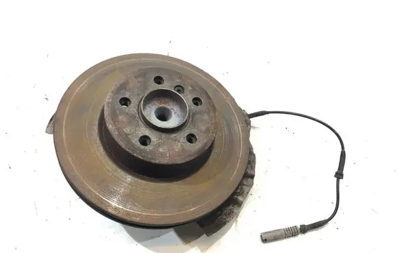 BMW 7 E65 E66 Front wheel hub spindle knuckle