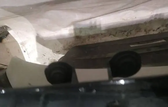 Fiat Freemont Tailgate/trunk/boot hinge 
