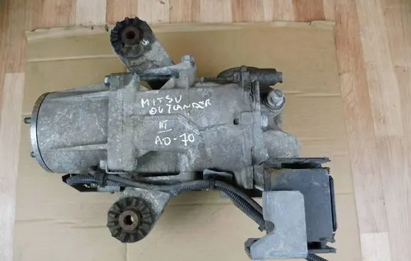 Mitsubishi Outlander Rear differential 3570A031 3501A470 RE2.352