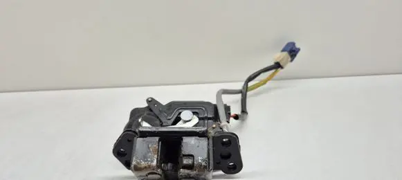 Toyota Corolla Verso E121 Tailgate/trunk/boot lock/catch/latch 