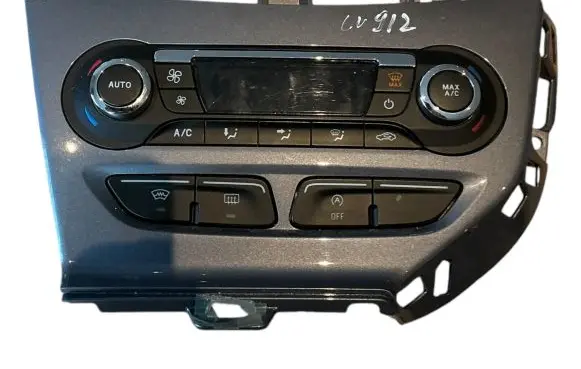 Ford Focus Climate control unit BM5T18C612CL WK3C02608