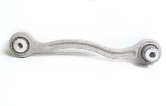 Rear control arm