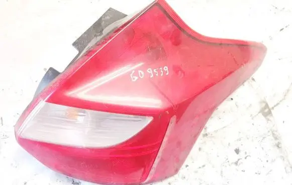 Ford Focus Rear/tail lights bm5113404a bm51-13404a
