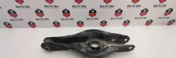 BMW 4 F36 Gran coupe Rear control arm 6867540
