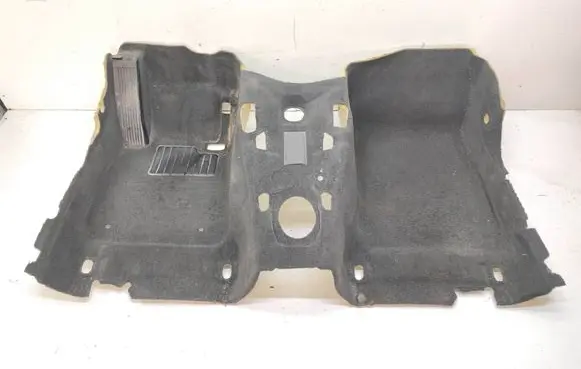 BMW 3 E92 E93 Front floor carpet liner 7128055