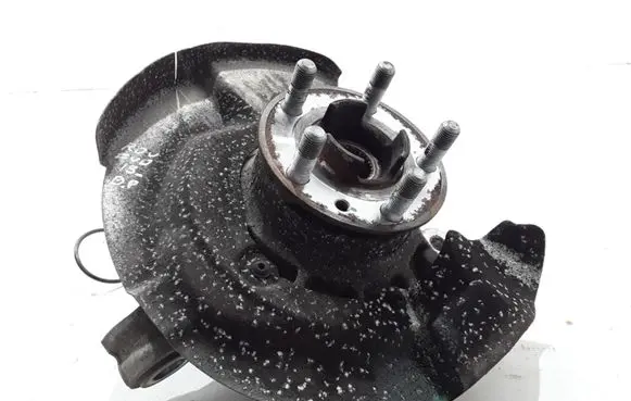 Land Rover Evoque I Front wheel hub LR044017