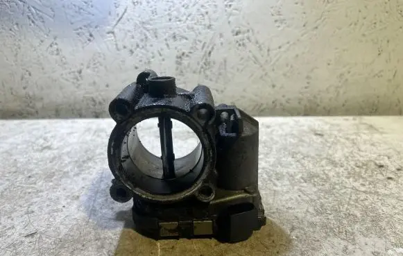 Mercedes-Benz E W211 Throttle valve A6420900270 0281002894 726030