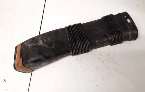 BMW 4 F32 F33 Air intake hose/pipe 13718507567 1371850756701
