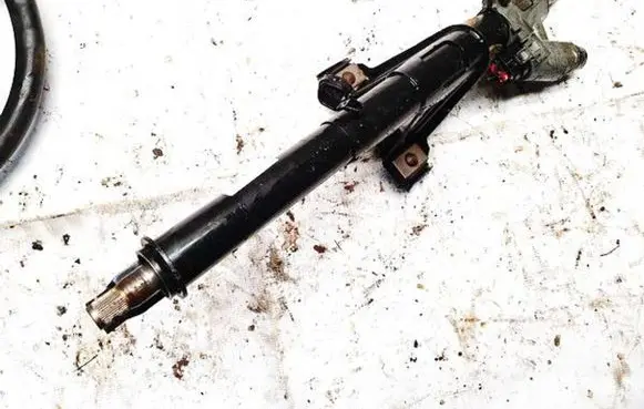 Volkswagen PASSAT B4 Steering wheel axle 3a0419563e