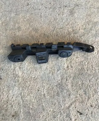 Volkswagen PASSAT B7 Front bumper mounting bracket 3AD807184