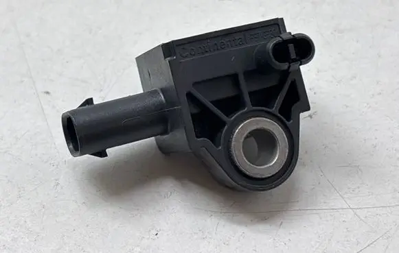 BMW X5 F15 Airbag deployment crash/impact sensor 9224177 65779224177 140815