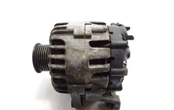 Opel Mokka Generator/alternator 13588304 2620377A 140425072650