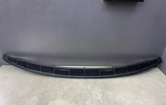 BMW 3 E90 E91 Parcel shelf grill 7058347 05724000 14121810