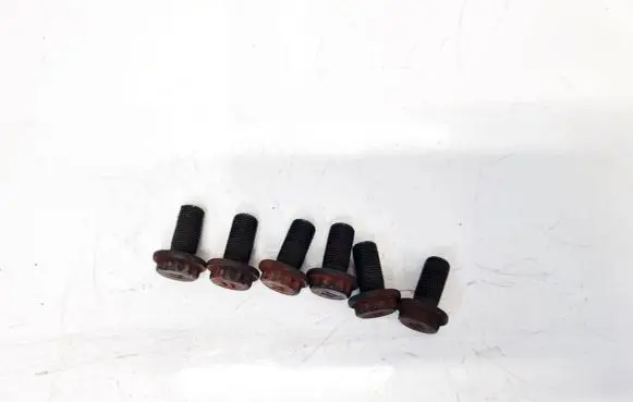 KIA Ceed Nuts/bolts 