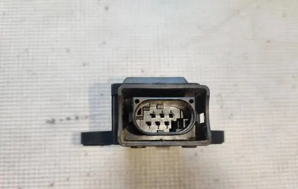 Mercedes-Benz Sprinter W901 W902 W903 W904 ESP acceleration yaw rate sensor A0025426618 0265005246