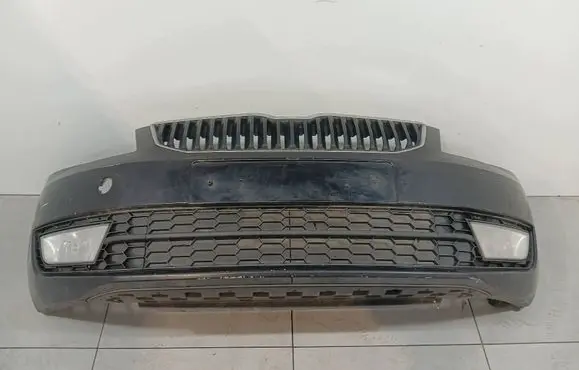 Skoda Octavia Mk3 (5E) Front bumper