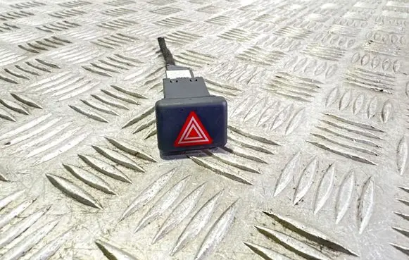 Audi A4 S4 B7 8E 8H Hazard light switch 8E0941509