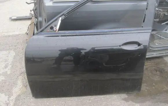 Maserati Quattroporte Front door