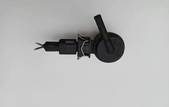Audi A3 S3 8L Valve vacuum 1J0906517C 0280142319
