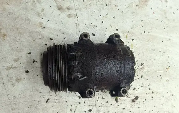 SsangYong Rodius Air conditioning (A/C) compressor (pump)