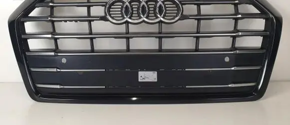 Audi Q5 SQ5 Front bumper upper radiator grill