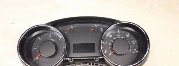 Peugeot 3008 I Speedometer (instrument cluster) 9666175180