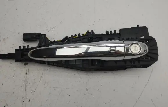 Maserati Ghibli Front door exterior handle P670005608