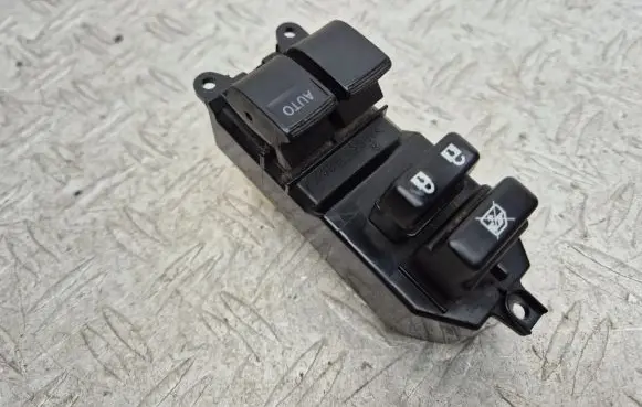 Toyota Yaris Electric window control switch 192831