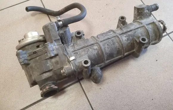 EGR valve cooler