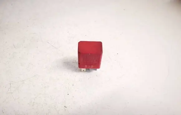 Ford Ka Other relay 70250 11130885e