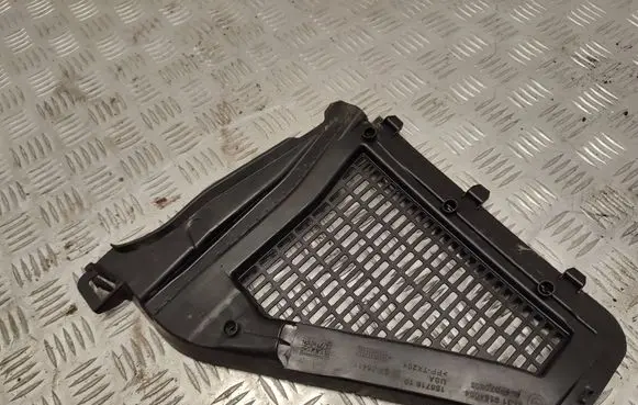 BMW X3 F25 Wiper trim 9184004 64319184004