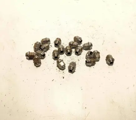 Hyundai i30 Nuts/bolts 