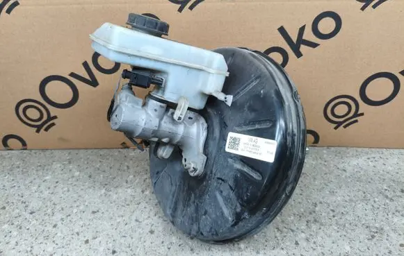 Volkswagen Tiguan Allspace Brake booster A006N323 5QF614105A