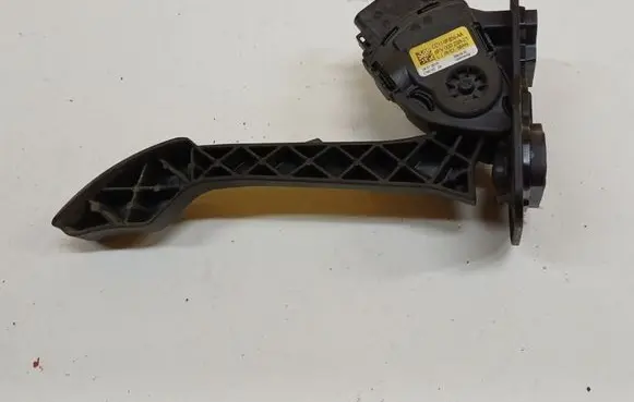 Ford Transit Accelerator throttle pedal CC119F836AA