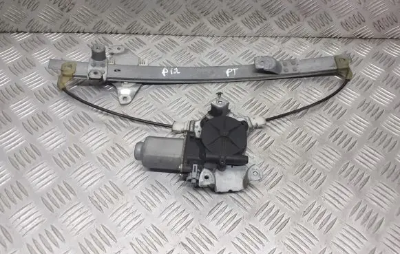 Nissan Primera Rear door window regulator with motor 400600T3