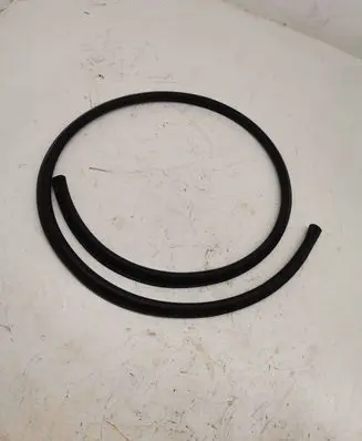 BMW M4 F82 F83 Rubber seal front door (on door) 7279737