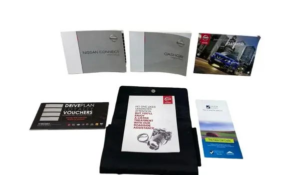 Nissan Qashqai User manual 