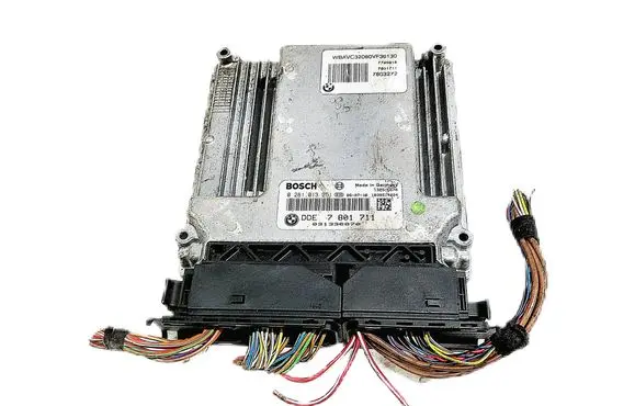 BMW 1 E81 E87 Engine control unit/module 7801711