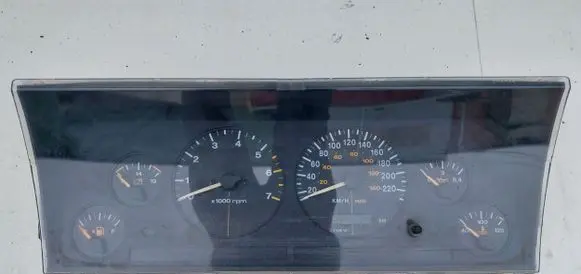 Jeep Grand Cherokee Speedometer (instrument cluster) 56042791 CR0010016KOCO