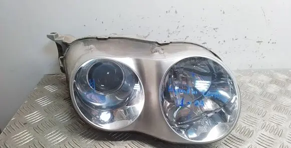 Hyundai Coupe Headlight/headlamp 1013698