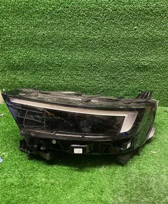 Opel Mokka B Headlight/headlamp 9834008280 368158932