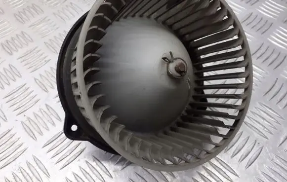 Suzuki Baleno EG Heater fan/blower 8944000-0051
